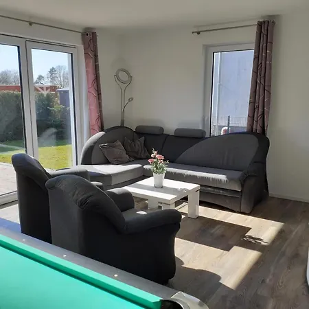 Vanessa Fuer 8 Personen Ferienhaus *