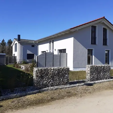 Vanessa Fuer 8 Personen Ferienhaus Dummer